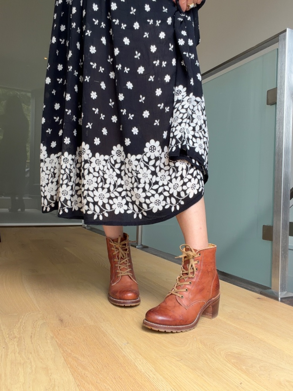Frye Leather Boots, Distressed, Heels, US 8.5, Almost New - Picture 2 of 11